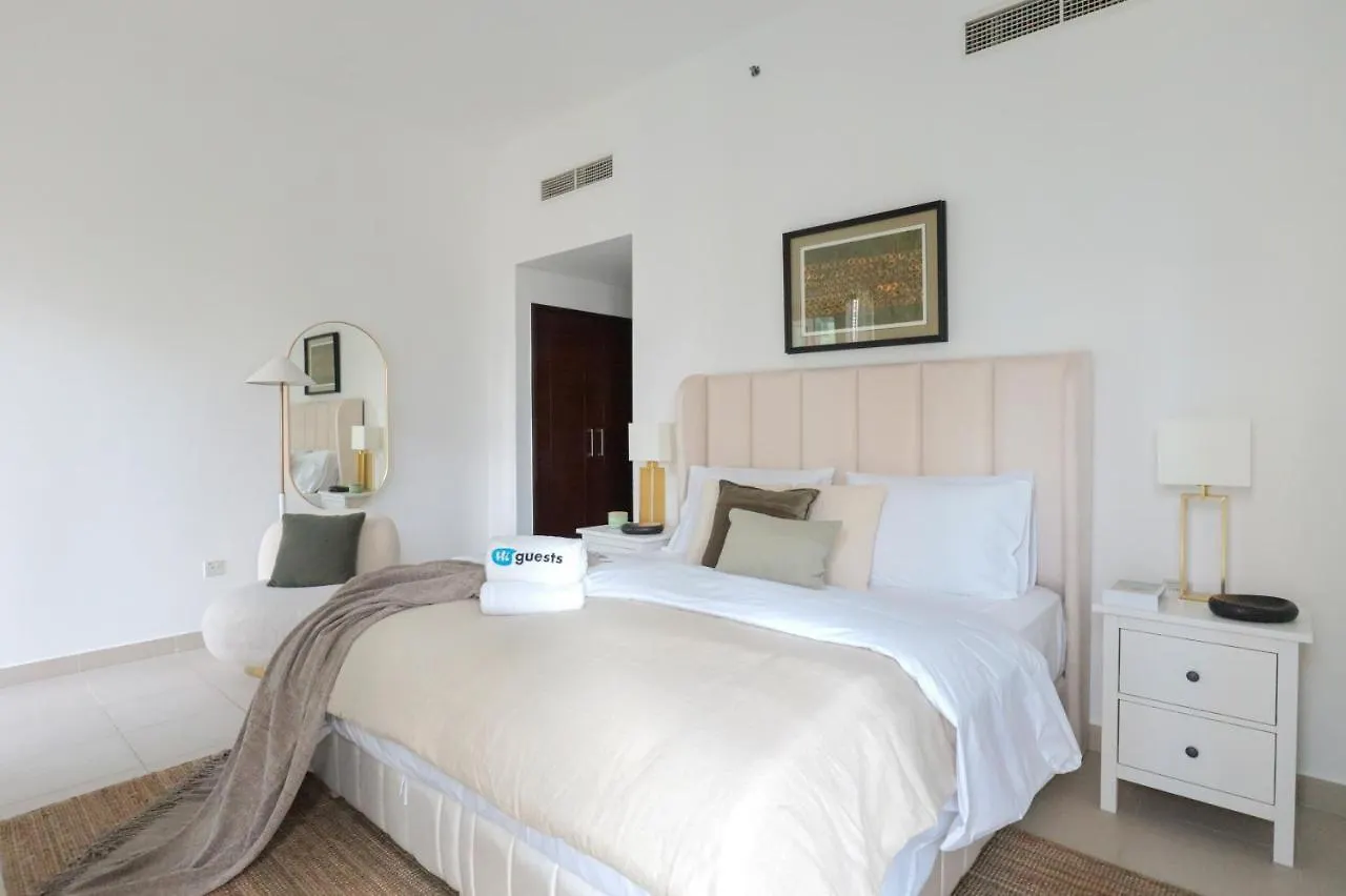Higuests - Amazing Apartment Overlooking Burj Khalifa! Dubai