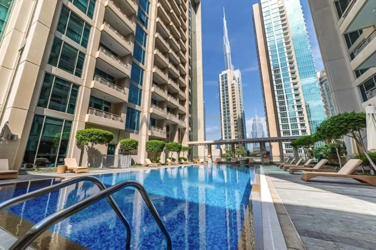 Higuests - Amazing Apartment Overlooking Burj Khalifa! Dubai