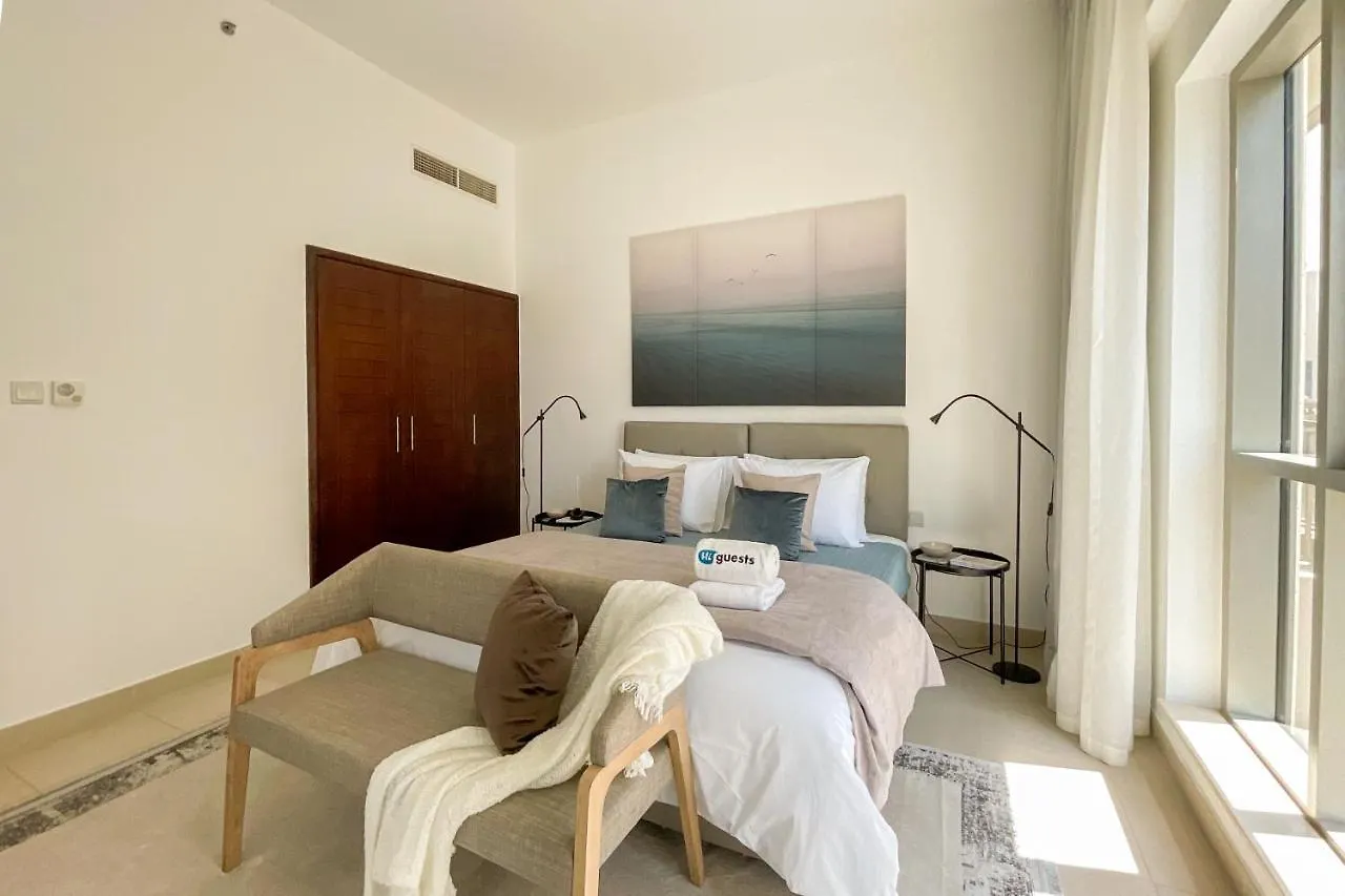Higuests - Amazing Apartment Overlooking Burj Khalifa! Dubai