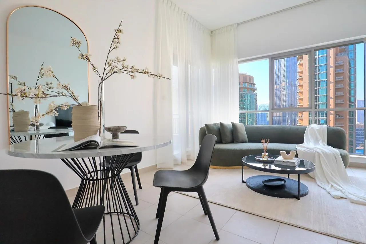 Higuests - Amazing Apartment Overlooking Burj Khalifa! Dubaj